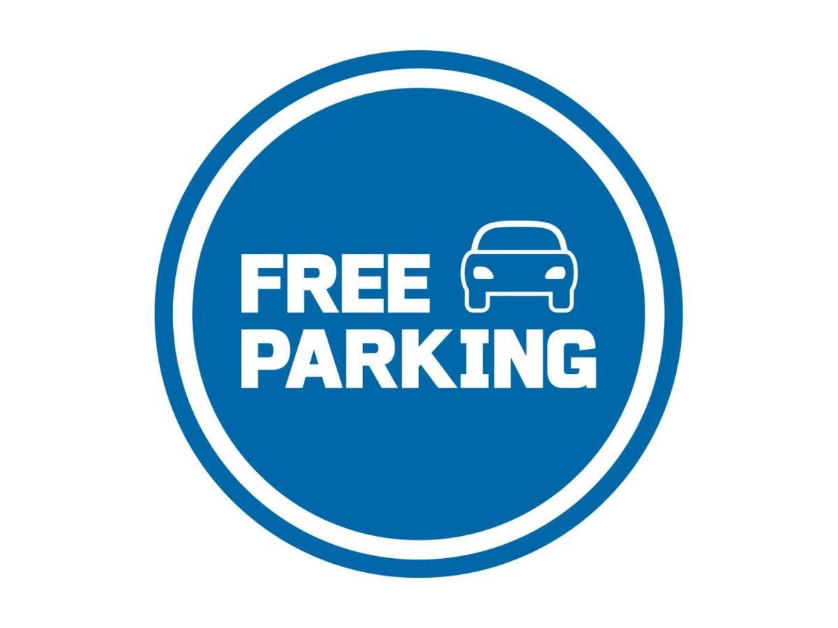 Staybook Hotel Nitya Maharani Free Airport Pickup Yeni Delhi Dış mekan fotoğraf