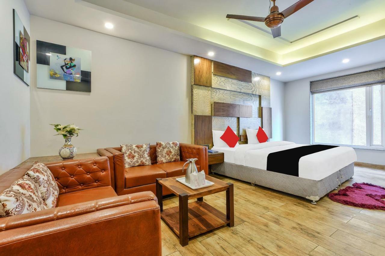 Staybook Hotel Nitya Maharani Free Airport Pickup Yeni Delhi Dış mekan fotoğraf
